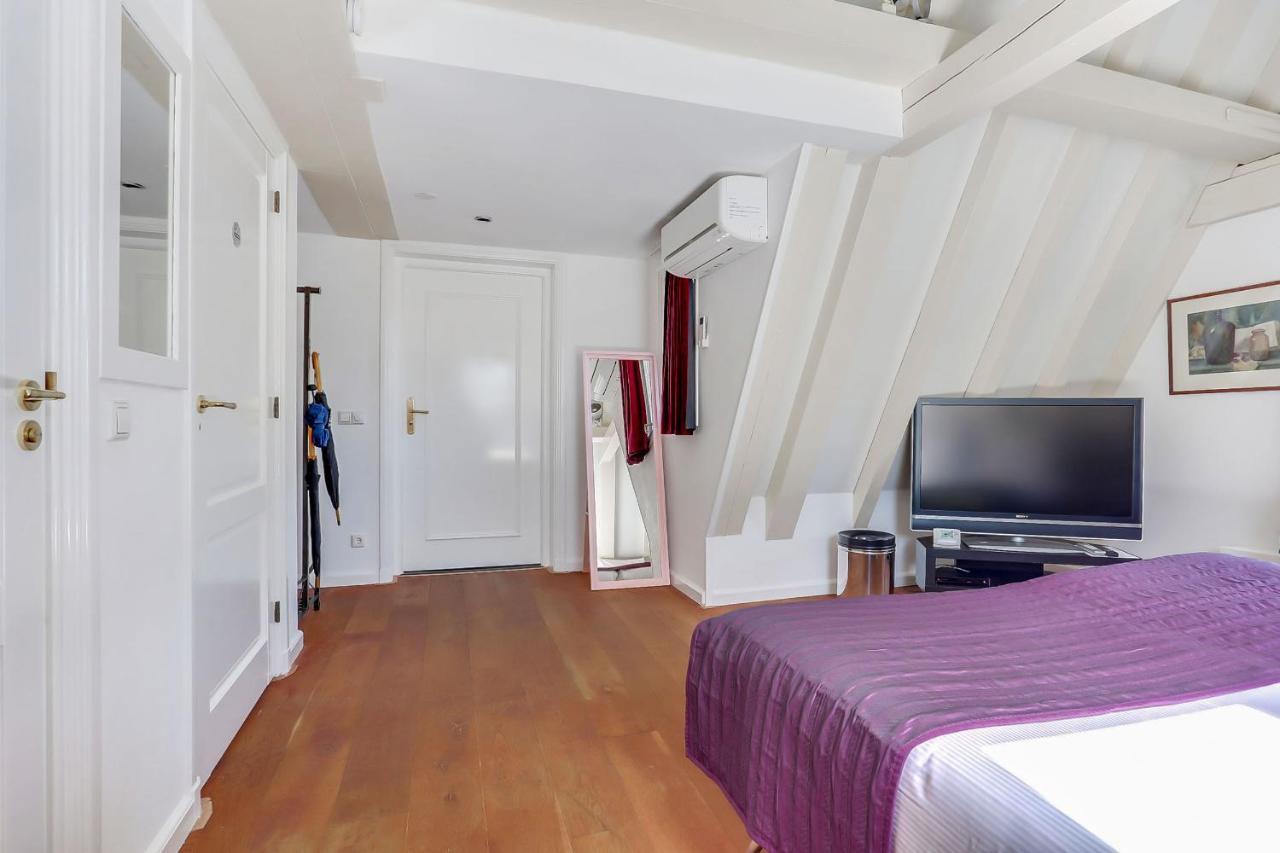 City-Centre, Canal-House, Luxurious , Stylish Bedroom, Ensuite Bathroom Amsterdam Extérieur photo